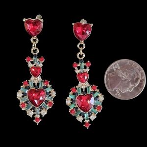 🎀💚❤️Red & Green HEART❤️💚 🎀 Push-Back Post Dangle Earrings - NWOT